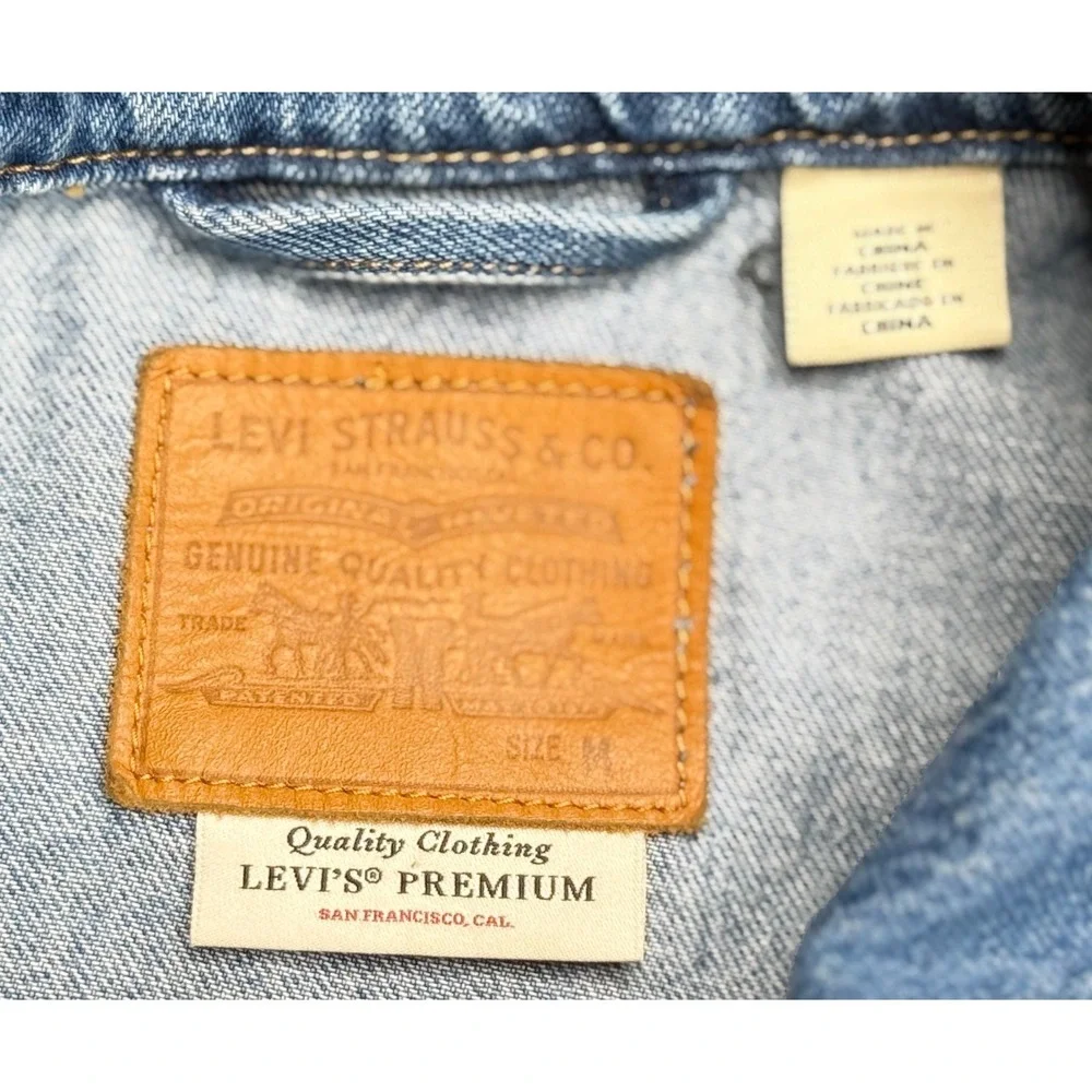 Levi's Premium Men's Button Up Long Sleeve Trucker Denim Jacket Size Medium‎